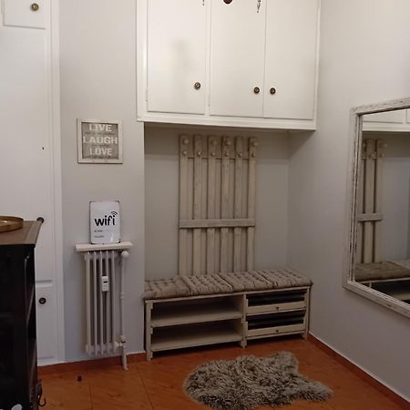Joanna'S Heart Of Athens One Br Charm Balcony View Walk To Tourist Spots Apartment Exterior foto