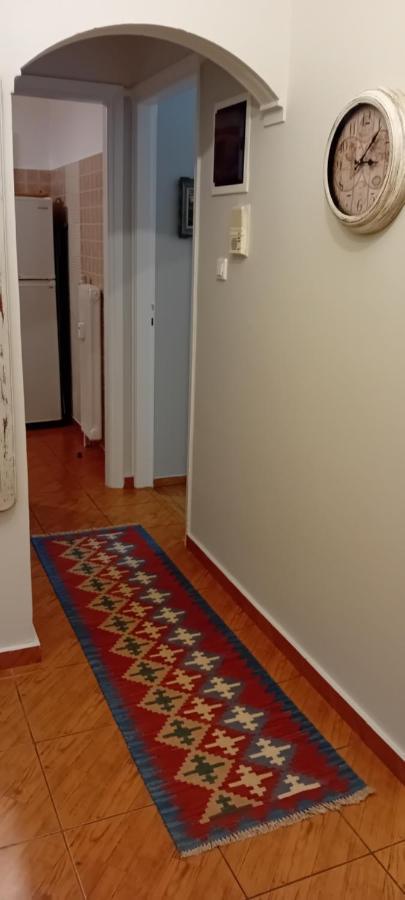 Joanna'S Heart Of Athens One Br Charm Balcony View Walk To Tourist Spots Apartment Exterior foto